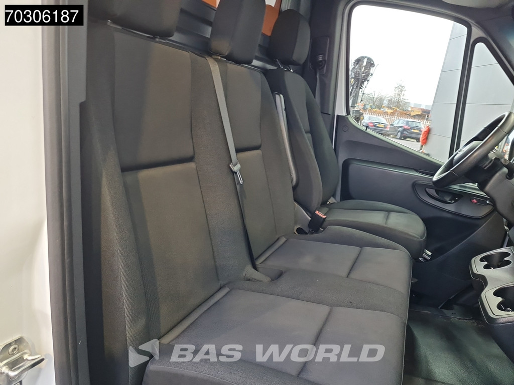 Mercedes-Benz Sprinter 317 CDI Automaat 2025 Model L3H2 Airco Cruise Camera Parkeersensoren 10inch MBUX CarPlay Euro6 L3 Airco Cruise control 13