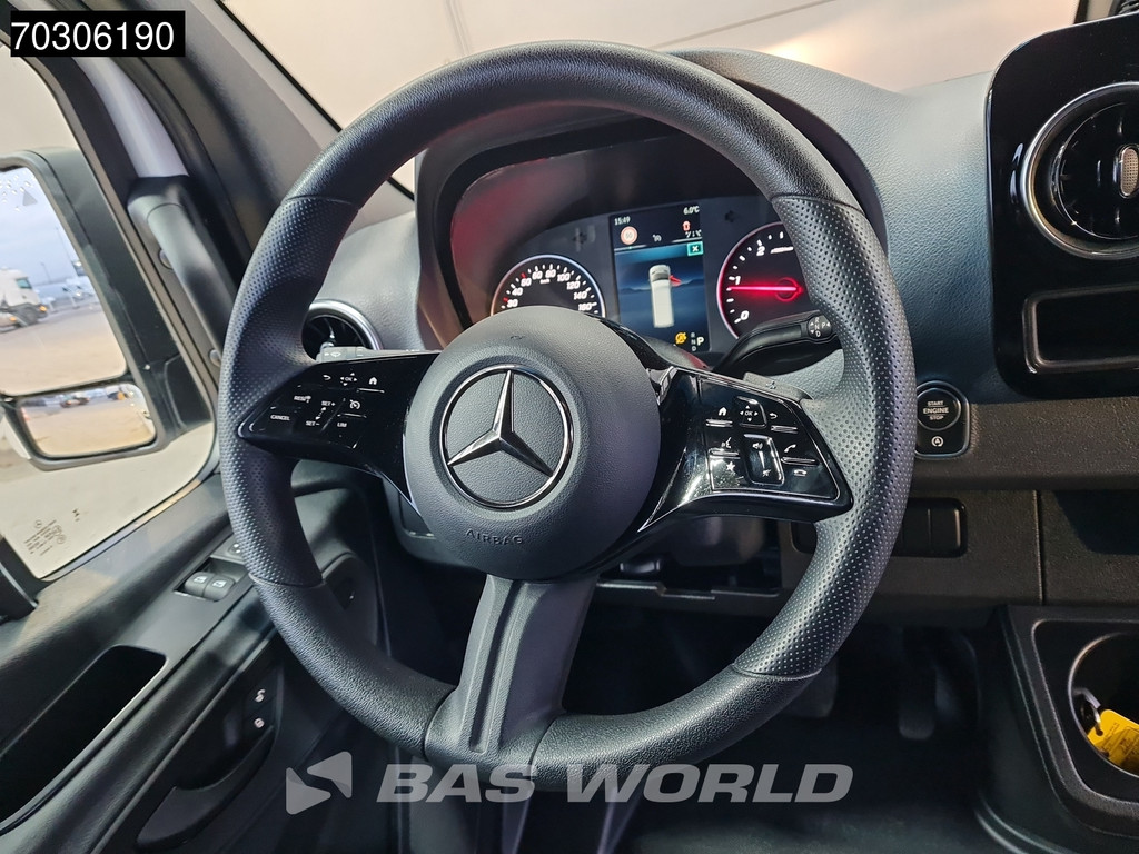 Mercedes-Benz Sprinter 317 CDI Automaat 2025 Model L3H2 Airco Cruise Camera Parkeersensoren 10inch MBUX CarPlay Euro6 L3 Airco Cruise control 14