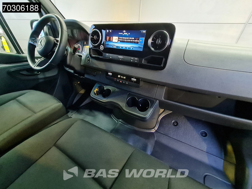 Mercedes-Benz Sprinter 317 CDI Automaat 2025 Model L3H2 Airco Cruise Camera Parkeersensoren 10inch MBUX CarPlay Euro6 L3 Airco Cruise control 9