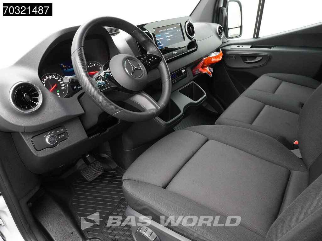 Mercedes-Benz Sprinter 317 CDI Automaat 2025 Model LED L2H2 Navi Airco Cruise Camera 10inch MBUX CarPlay Parkeersensoren 170PK Euro6 L2 Airco Cruise control 3