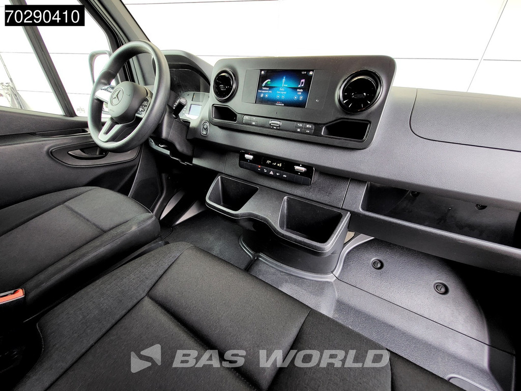 Mercedes-Benz Sprinter 317 CDI Automaat 3,5t Trekhaak L2H2 170PK Airco Camera MBUX Euro6 L2 12m3 Airco Trekhaak 10