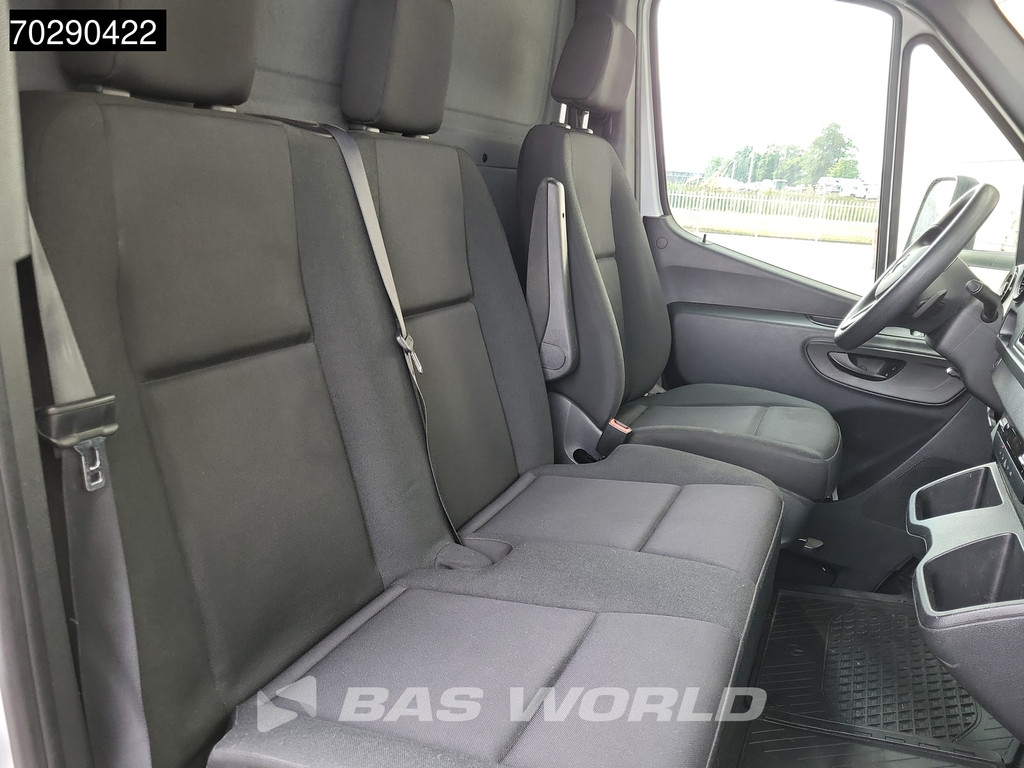Mercedes-Benz Sprinter 317 CDI Automaat Bakwagen Laadklep Airco Camera Euro6 Meubelbak Koffer 21m3 Airco 12