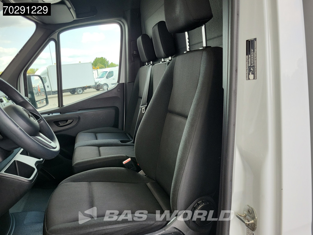 Mercedes-Benz Sprinter 317 CDI Automaat Bakwagen Laadklep Camera Airco Koffer Meubelbak 21m3 Airco 12