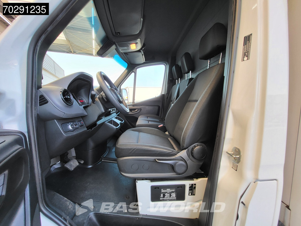 Mercedes-Benz Sprinter 317 CDI Automaat Bakwagen Laadklep Camera Airco Koffer Meubelbak 21m3 Airco 17