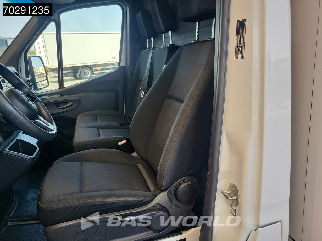 Mercedes-Benz Sprinter 317 CDI Automaat Bakwagen Laadklep Camera Airco Koffer Meubelbak 21m3 Airco 18