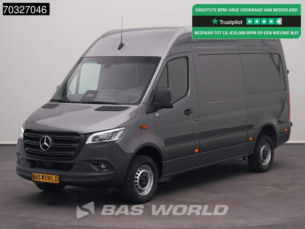 Mercedes-Benz Sprinter 317 CDI Automaat L2H2 170PK LED Navi Airco Cruise Camera 10inch MBUX CarPlay Parkeersensoren Euro7 L2 Airco Cruise control