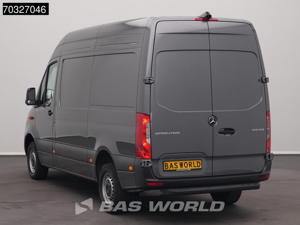 Mercedes-Benz Sprinter 317 CDI Automaat L2H2 170PK LED Navi Airco Cruise Camera 10inch MBUX CarPlay Parkeersensoren Euro7 L2 Airco Cruise control 6