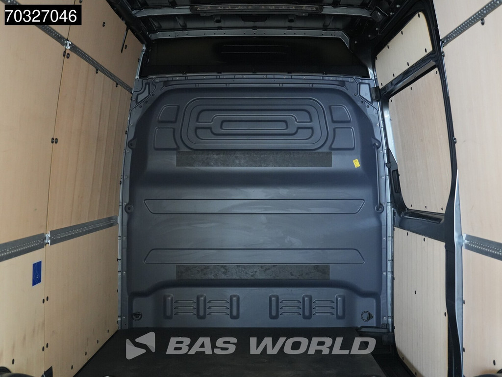 Mercedes-Benz Sprinter 317 CDI Automaat L2H2 170PK LED Navi Airco Cruise Camera 10inch MBUX CarPlay Parkeersensoren Euro7 L2 Airco Cruise control 8