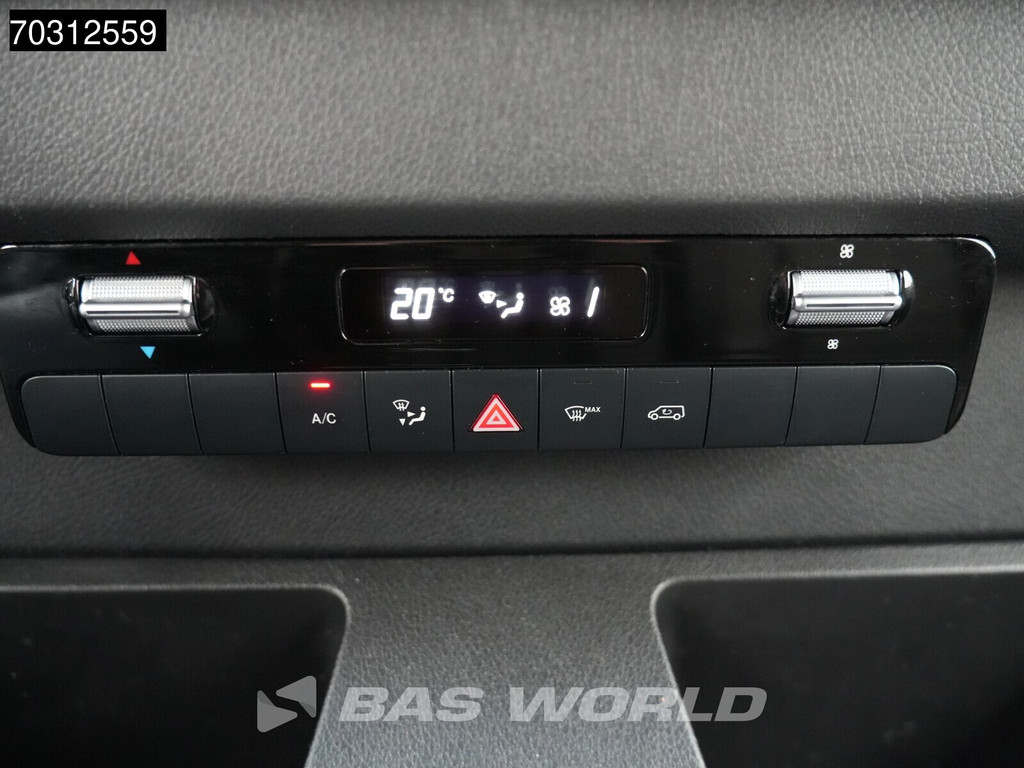 Mercedes-Benz Sprinter 317 CDI Automaat L3H2 170PK 3,5t Trekhaak Airco Camera MBUX CarPlay Parkeersensoren Euro6 L3 Airco Trekhaak 15