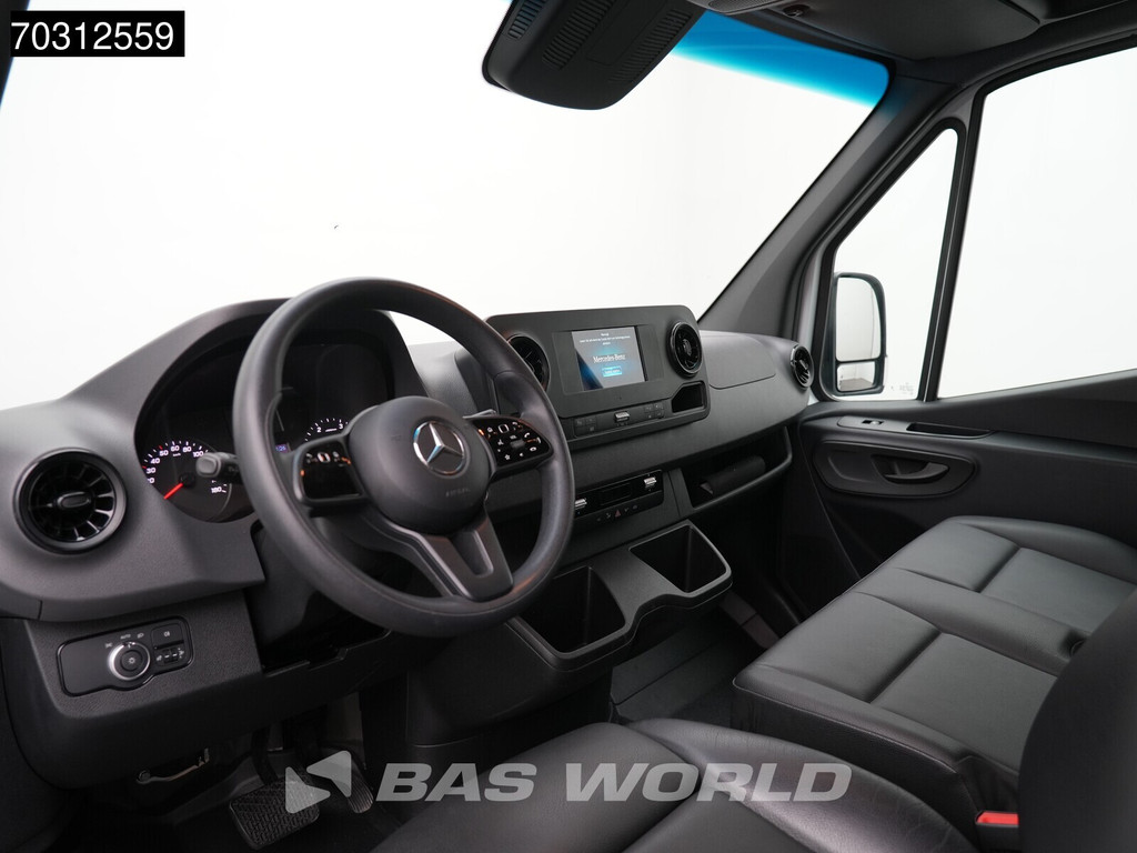 Mercedes-Benz Sprinter 317 CDI Automaat L3H2 170PK 3,5t Trekhaak Airco Camera MBUX CarPlay Parkeersensoren Euro6 L3 Airco Trekhaak 5