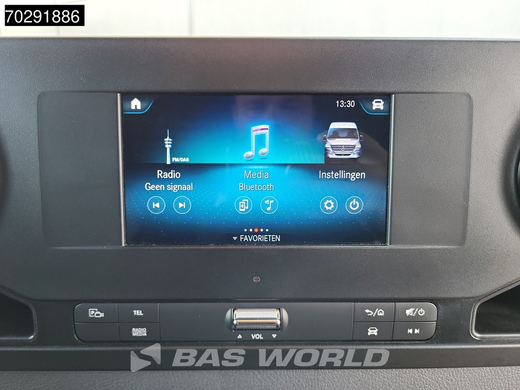 Mercedes-Benz Sprinter 317 CDI Automaat L3H2 170PK 3,5t Trekhaak Airco Camera Parkeersensoren MBUX CarPlay Euro6 L3 17m3 Airco Trekhaak 14