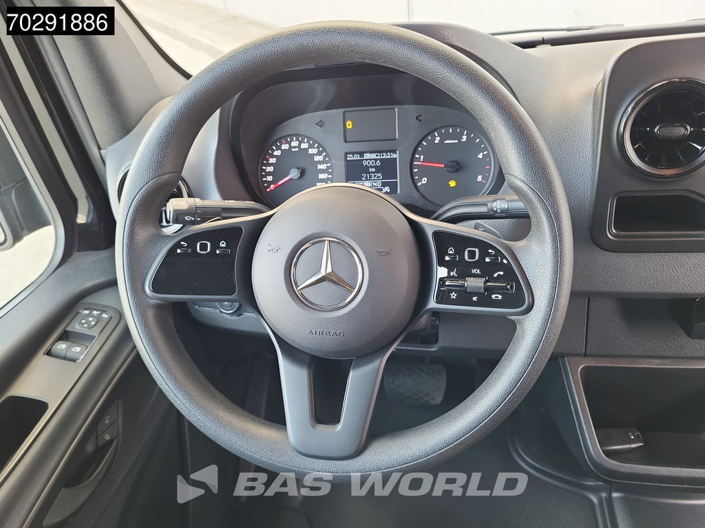 Mercedes-Benz Sprinter 317 CDI Automaat L3H2 170PK 3,5t Trekhaak Airco Camera Parkeersensoren MBUX CarPlay Euro6 L3 17m3 Airco Trekhaak 17