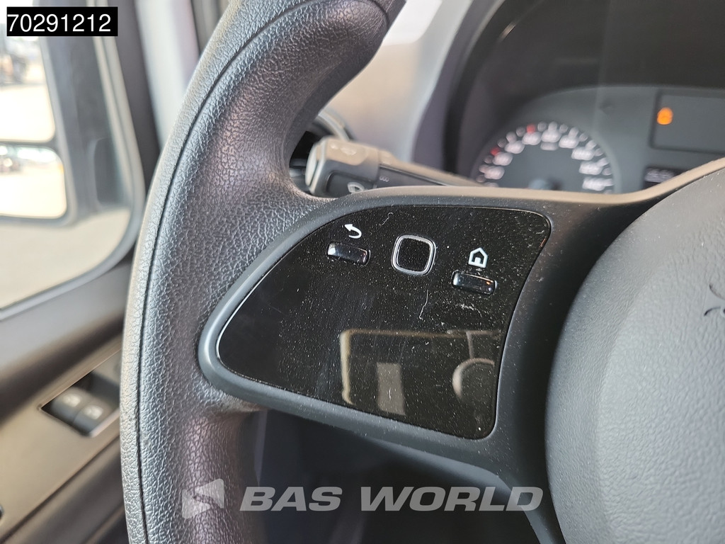 Mercedes-Benz Sprinter 317 CDI Automaat L3H2 170PK Airco Camera Parkeersensoren MBUX CarPlay Euro6 L2 15m3 Airco 18