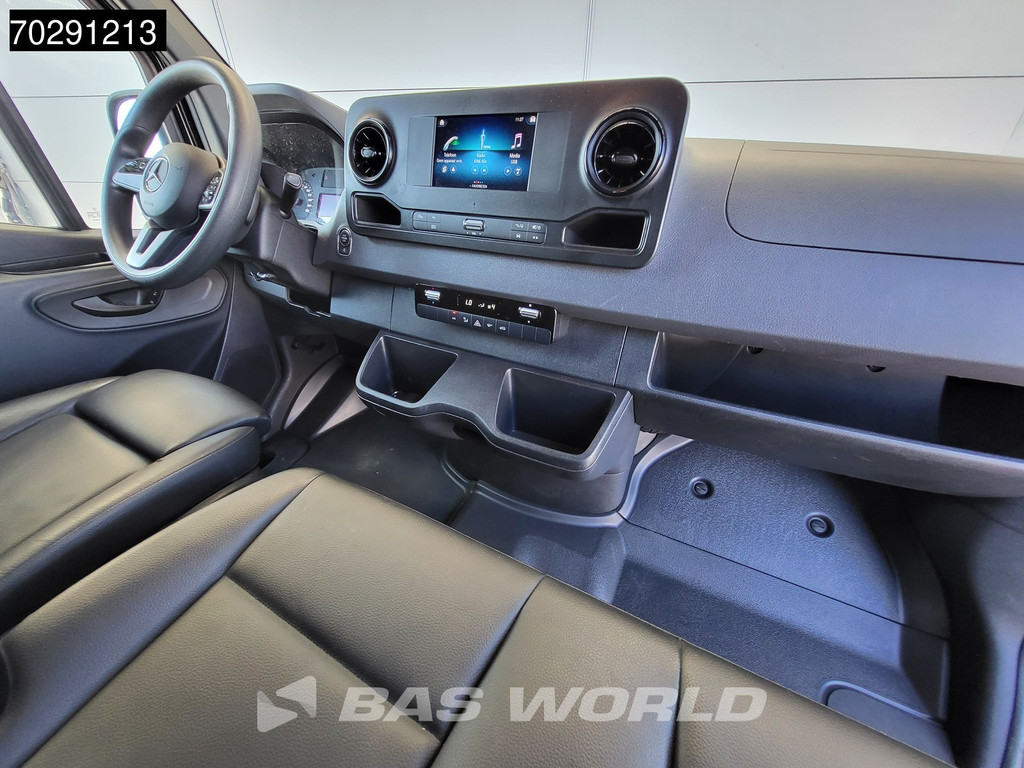 Mercedes-Benz Sprinter 317 CDI Automaat L3H2 170PK Airco Camera Parkeersensoren MBUX CarPlay Euro6 L3 15m3 Airco 10