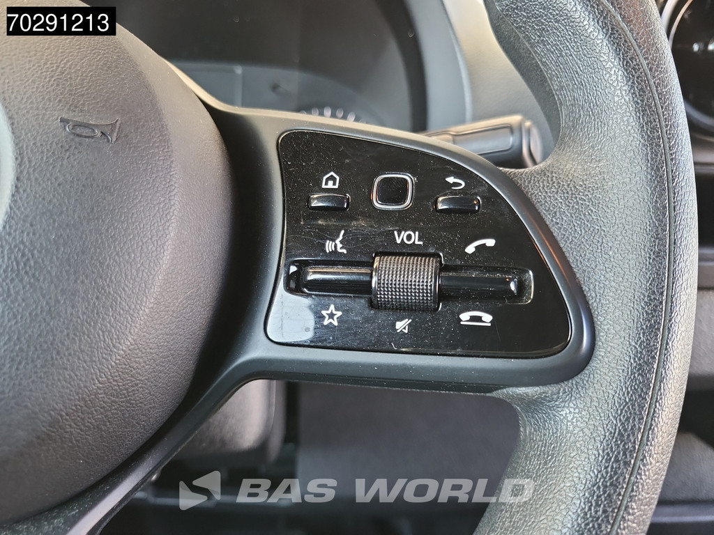 Mercedes-Benz Sprinter 317 CDI Automaat L3H2 170PK Airco Camera Parkeersensoren MBUX CarPlay Euro6 L3 15m3 Airco 19