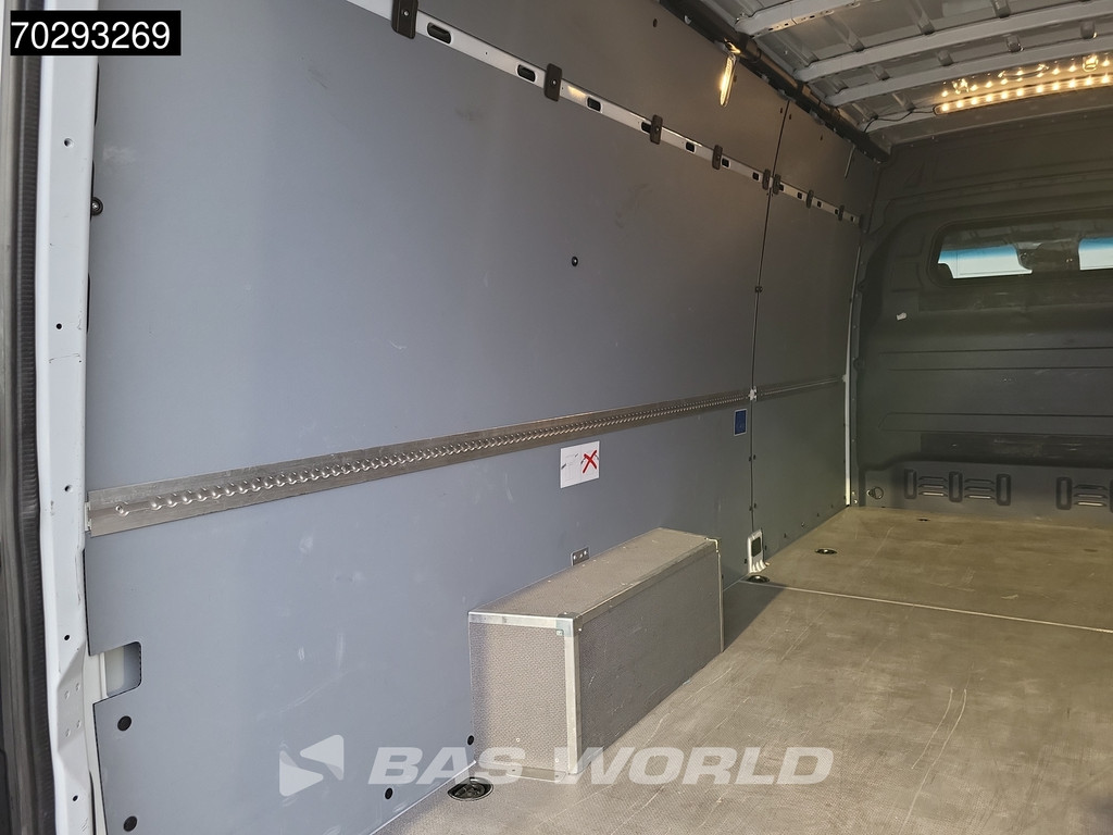 Mercedes-Benz Sprinter 317 CDI Automaat L3H2 170PK Airco Cruise Camera Parkeersensoren MBUX CarPlay Euro6 L3 15m3 Airco 8