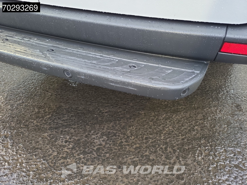 Mercedes-Benz Sprinter 317 CDI Automaat L3H2 170PK Airco Cruise Camera Parkeersensoren MBUX CarPlay Euro6 L3 15m3 Airco 9