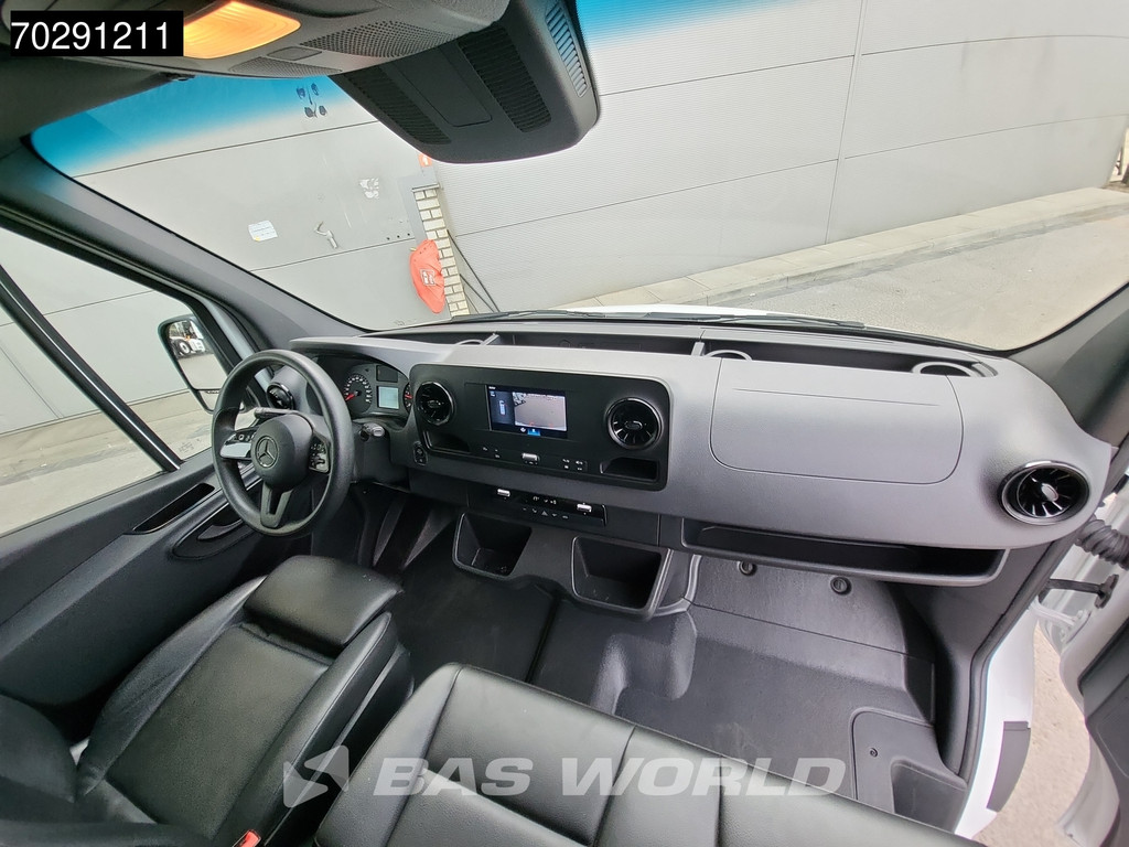 Mercedes-Benz Sprinter 317 CDI Automaat L3H2 Airco Cruise Camera Parkeersensoren MBUX CarPlay Euro6 L3 15m3 Airco 10