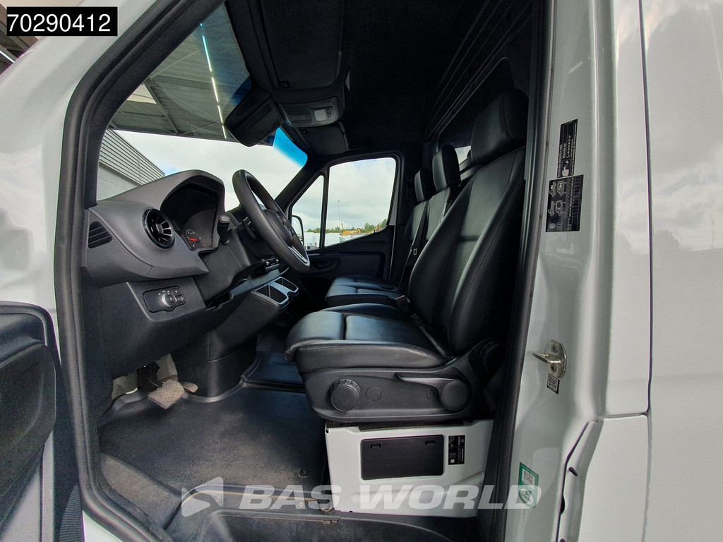 Mercedes-Benz Sprinter 317 CDI Automaat L3H2 Airco Cruise Camera Parkeersensoren MBUX CarPlay Euro6 L3 15m3 Airco 11