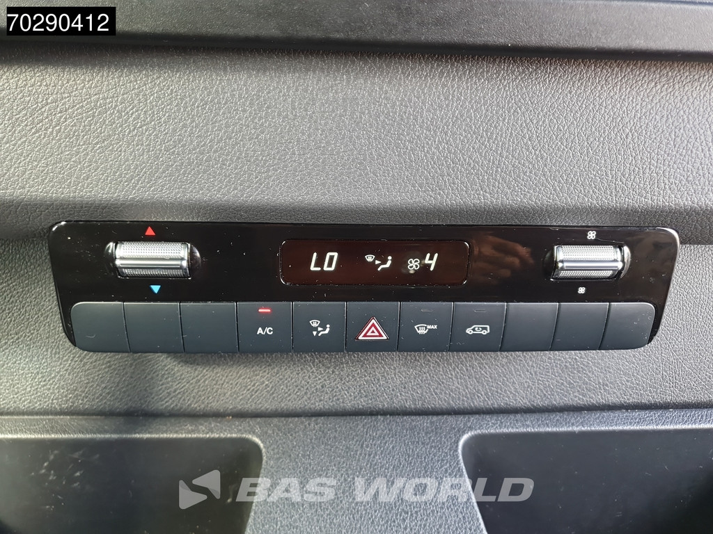 Mercedes-Benz Sprinter 317 CDI Automaat L3H2 Airco Cruise Camera Parkeersensoren MBUX CarPlay Euro6 L3 15m3 Airco 16