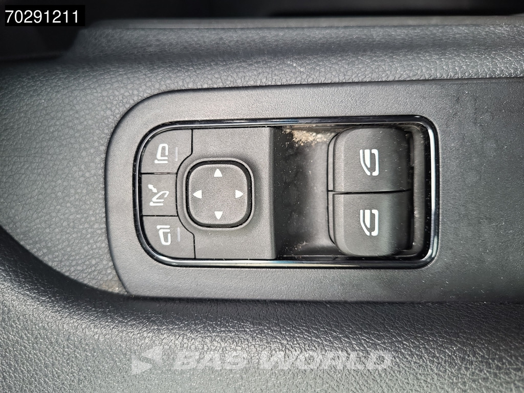 Mercedes-Benz Sprinter 317 CDI Automaat L3H2 Airco Cruise Camera Parkeersensoren MBUX CarPlay Euro6 L3 15m3 Airco 17