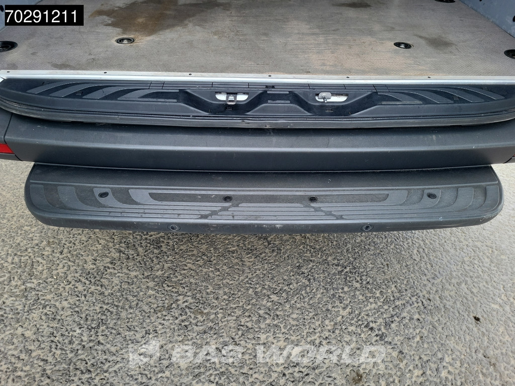 Mercedes-Benz Sprinter 317 CDI Automaat L3H2 Airco Cruise Camera Parkeersensoren MBUX CarPlay Euro6 L3 15m3 Airco 9