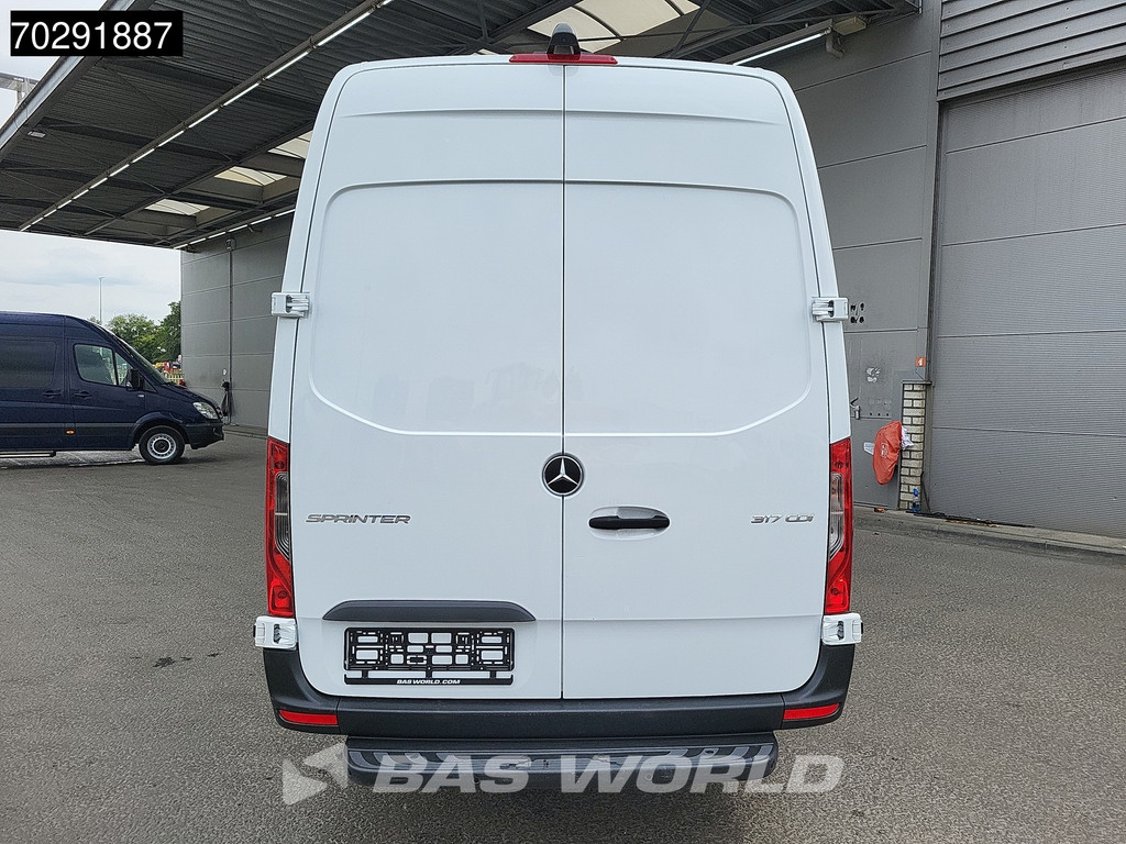 Mercedes-Benz Sprinter 317 CDI Automaat L3H2 Airco Cruise Camera Parkeersensoren MBUX CarPlay Euro6 L3 Maxi 15m3 Airco 7