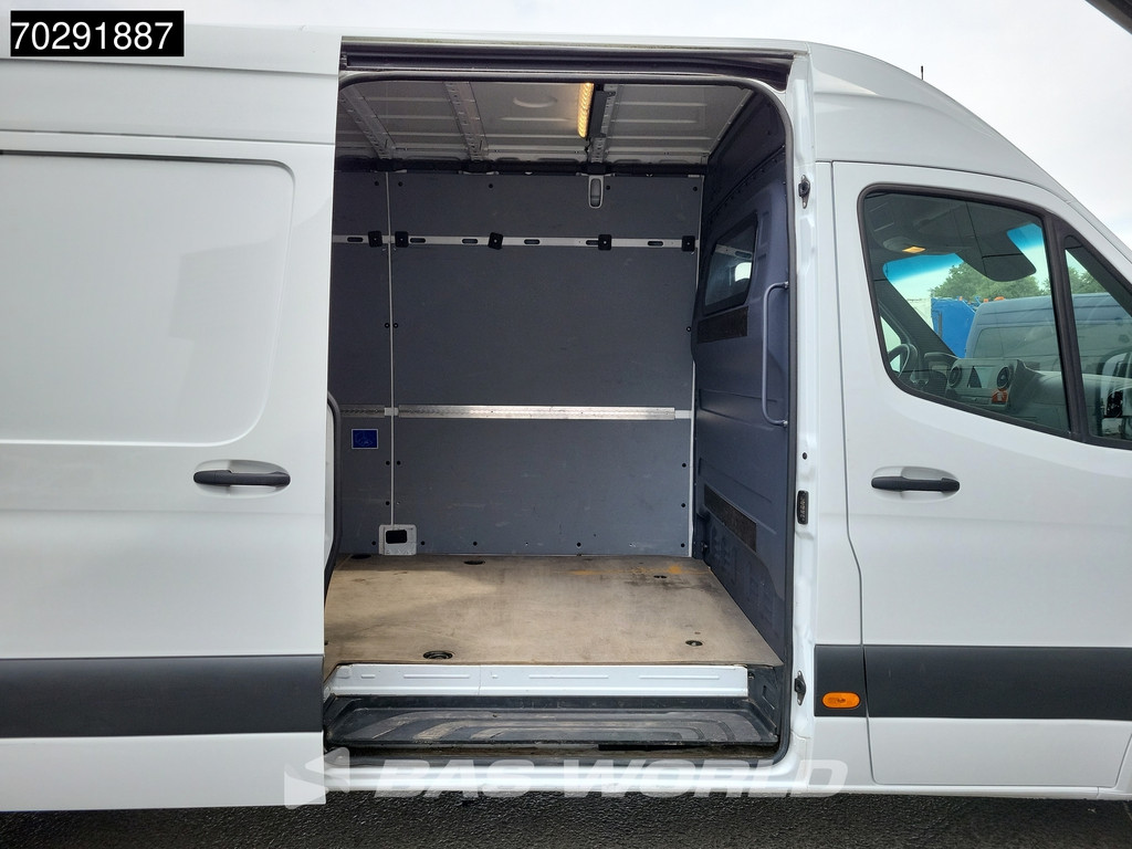 Mercedes-Benz Sprinter 317 CDI Automaat L3H2 Airco Cruise Camera Parkeersensoren MBUX CarPlay Euro6 L3 Maxi 15m3 Airco 8