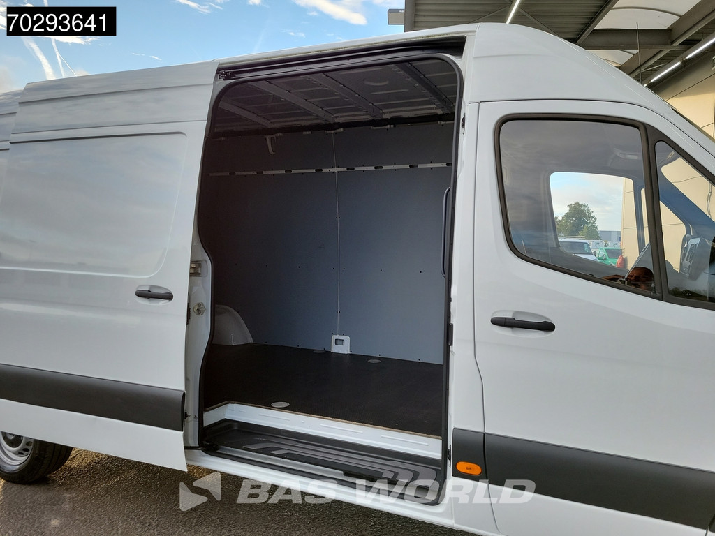 Mercedes-Benz Sprinter 317 CDI Automaat L3H2 Trekhaak Airco Camera MBUX CarPlay Euro6 L3 15m3 Airco Trekhaak 7