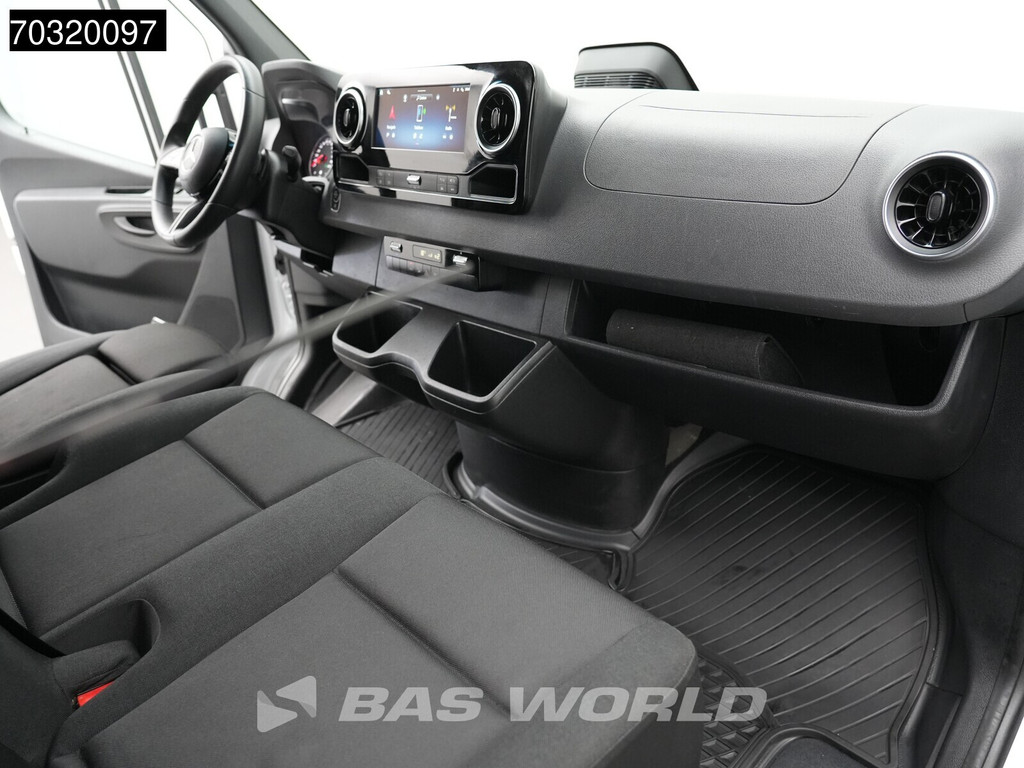 Mercedes-Benz Sprinter 317 CDI Automaat LED 2025 Model L2H2 170PK Navi Airco Cruise Camera MBUX CarPlay Stoelverwarming Euro6 L2 Airco Cruise control 13