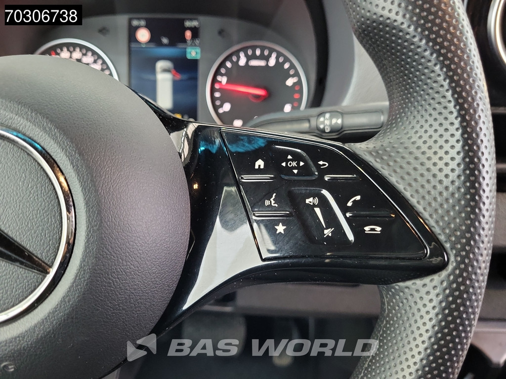 Mercedes-Benz Sprinter 317 CDI COMING SOON! Automaat 2025 Model L3H2 Airco Cruise Camera Parkeersensoren 10inch MBUX CarPlay Euro6 L3 Airco Cruise control 19