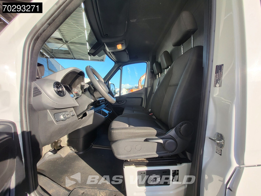 Mercedes-Benz Sprinter 317 CDI Laadklep Automaat 170PK Bakwagen Airco Camera Euro6 Meubelbak Koffer 21m3 Airco 15