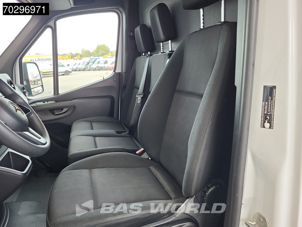 Mercedes-Benz Sprinter 317 CDI Laadklep Automaat Bakwagen 170PK Airco Camera Euro6 Meubelbak Koffer Airco 13