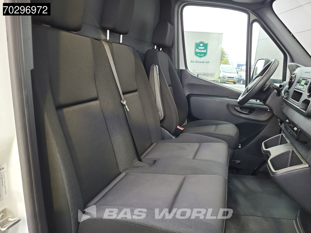 Mercedes-Benz Sprinter 317 CDI Laadklep Automaat Bakwagen 170PK Airco Camera Euro6 Meubelbak Koffer Airco 13