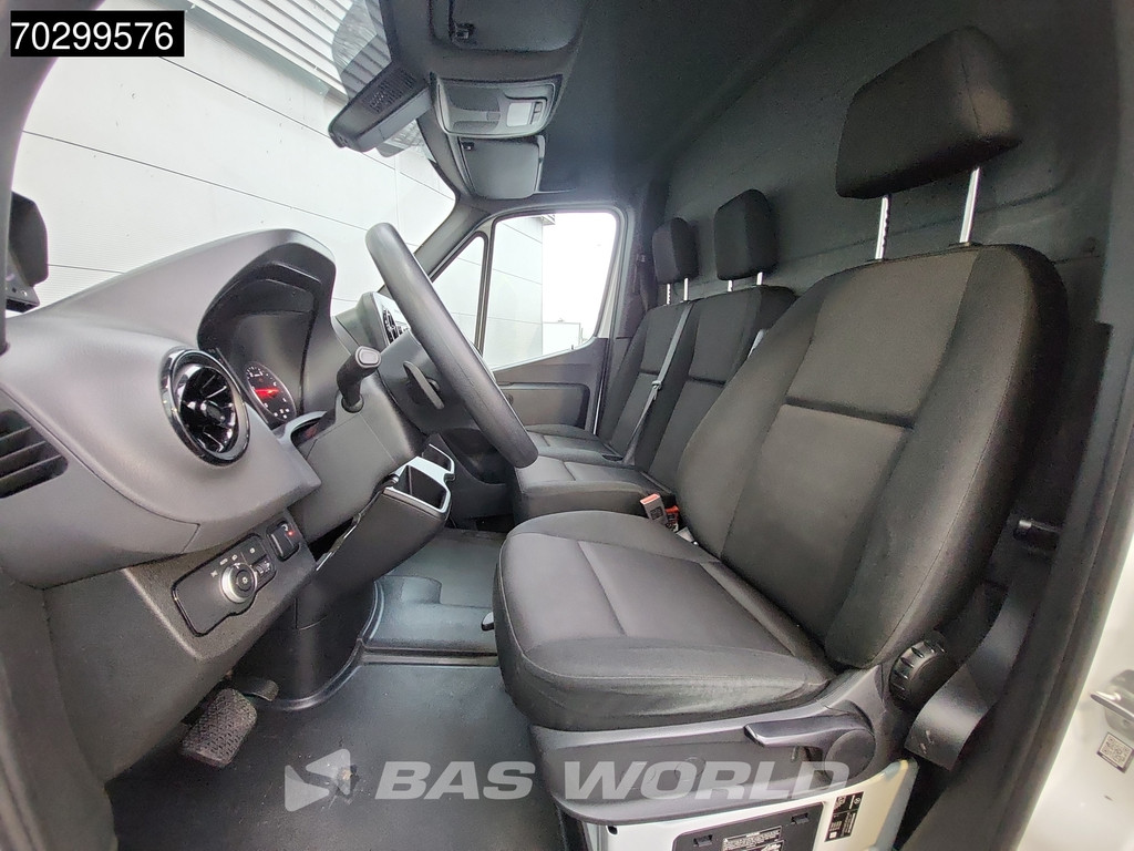 Mercedes-Benz Sprinter 317 CDI Laadklep Automaat Bakwagen 170PK Airco Camera Euro6 Meubelbak Koffer Airco 13
