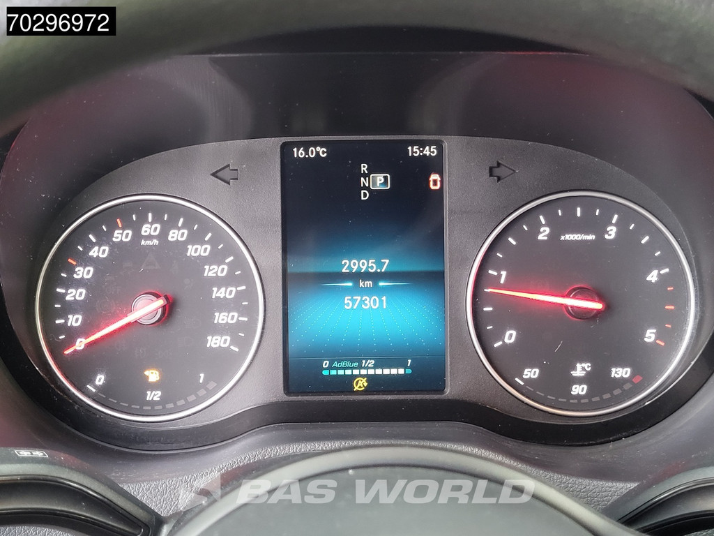 Mercedes-Benz Sprinter 317 CDI Laadklep Automaat Bakwagen 170PK Airco Camera Euro6 Meubelbak Koffer Airco 17