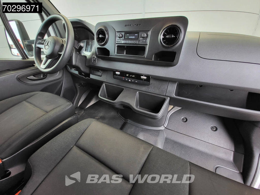 Mercedes-Benz Sprinter 317 CDI Laadklep Automaat Bakwagen 170PK Airco Camera Euro6 Meubelbak Koffer Airco 9