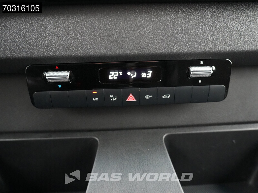 Mercedes-Benz Sprinter 317 CDI Nieuw Model Automaat 170PK L2H2 LED Airco Cruise Camera 10inch MBUX CarPlay Parkeersensoren Euro6 L3 Airco Cruise control 17
