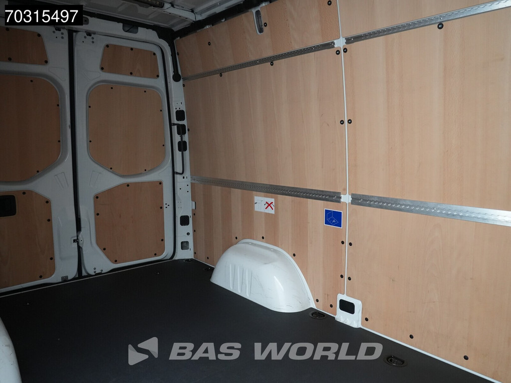Mercedes-Benz Sprinter 317 CDI Nieuw Model Automaat 170PK L2H2 LED Navi Airco Cruise Camera Parkeersensoren 10inch MBUX CarPlay Euro6 L2 Airco Cruise control 11