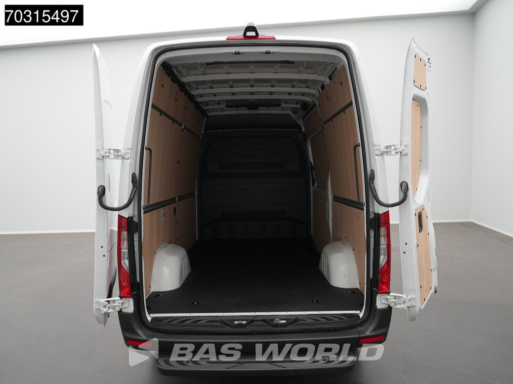 Mercedes-Benz Sprinter 317 CDI Nieuw Model Automaat 170PK L2H2 LED Navi Airco Cruise Camera Parkeersensoren 10inch MBUX CarPlay Euro6 L2 Airco Cruise control 12