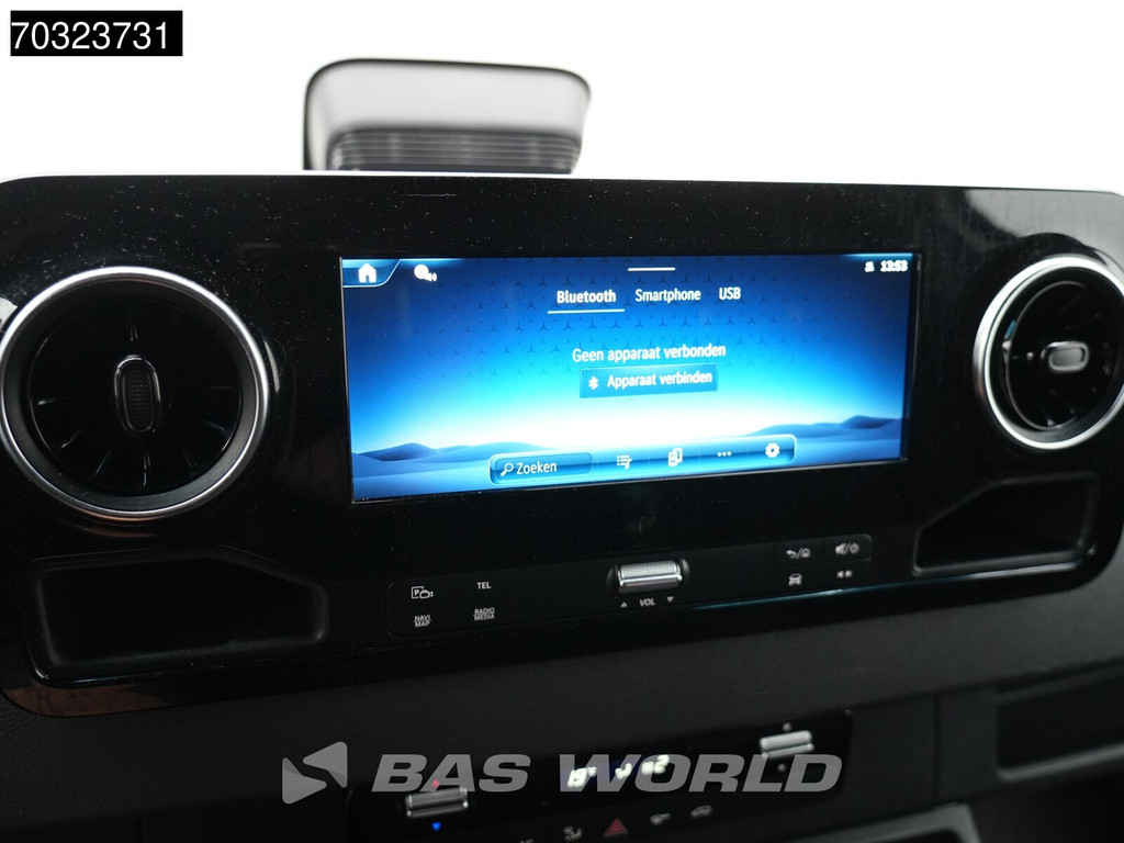 Mercedes-Benz Sprinter 317 CDI Nieuw Model Automaat 170PK L2H2 Navi Airco Cruise Camera Parkeersensoren 10inch MBUX CarPlay Euro6 L2 Airco Cruise control 20