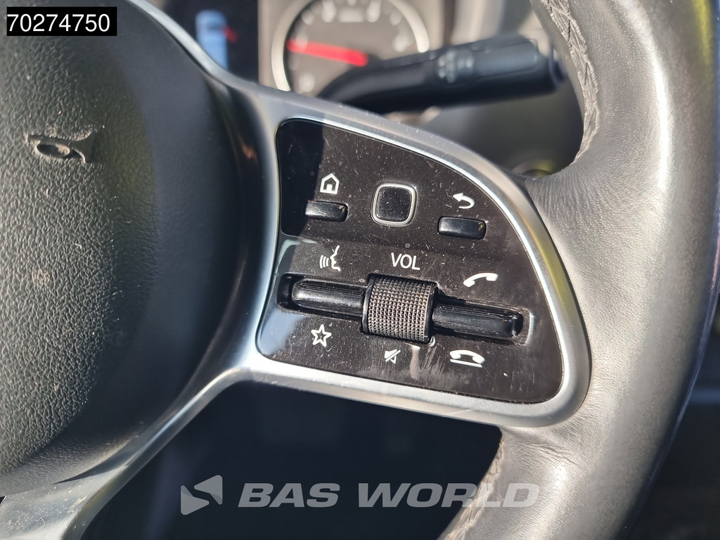 Mercedes-Benz Sprinter 319 CDI 3.0L Automaat 190PK V6 Navi ACC Trekhaak Camera L2 11m3 Airco Trekhaak 17