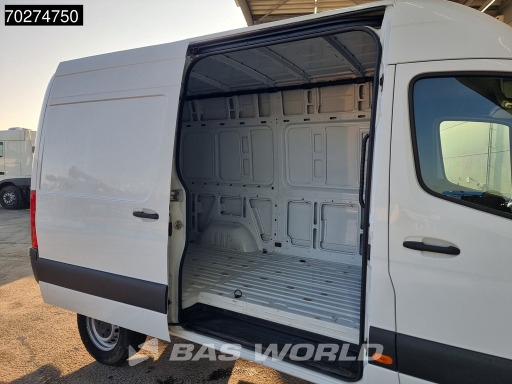 Mercedes-Benz Sprinter 319 CDI 3.0L Automaat 190PK V6 Navi ACC Trekhaak Camera L2 11m3 Airco Trekhaak 7