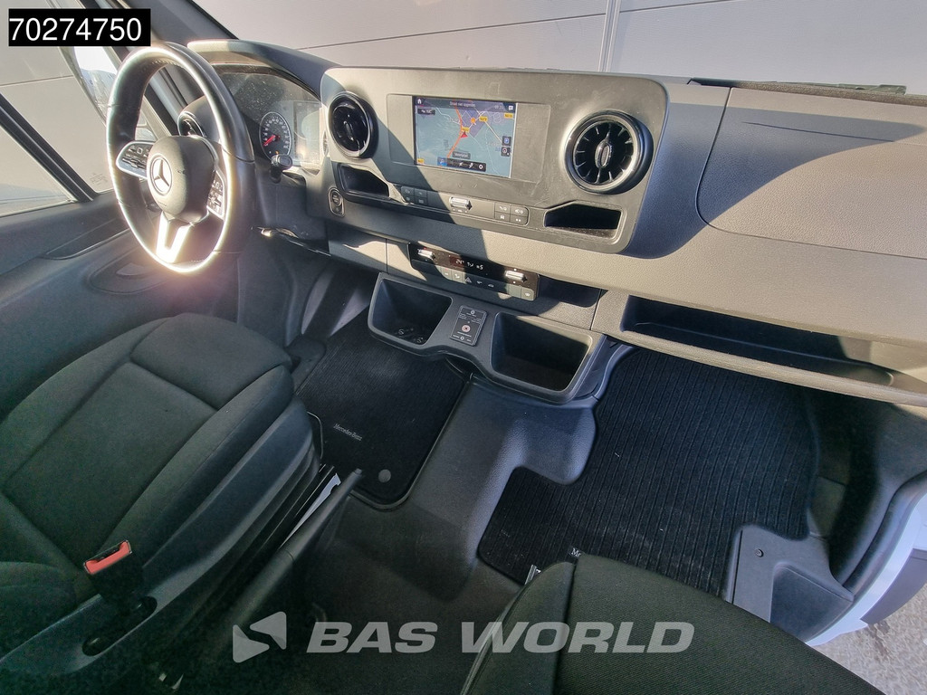 Mercedes-Benz Sprinter 319 CDI 3.0L Automaat 190PK V6 Navi ACC Trekhaak Camera L2 11m3 Airco Trekhaak 9