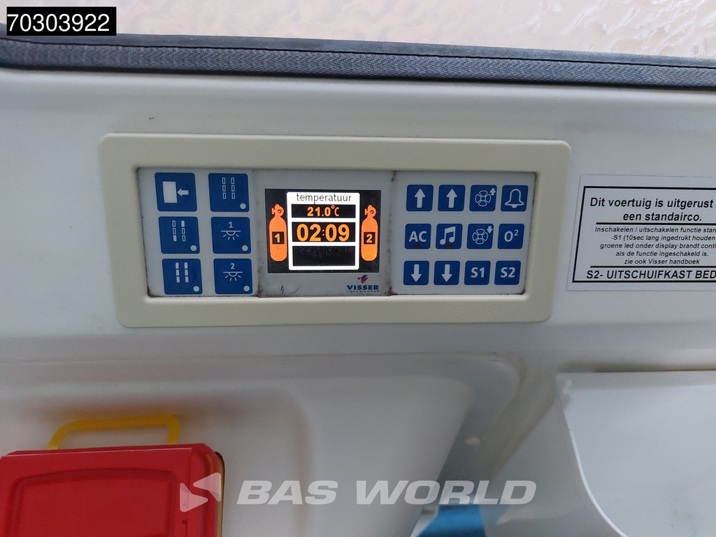 Mercedes-Benz Sprinter 319 CDI 3.0L V6 Ambulance 190PK L2H2 LED Airco Cruise Camera MBUX CarPlay Euro6 Krankenwagen Rettungswagen L2 8m3 Airco Cruise control 14