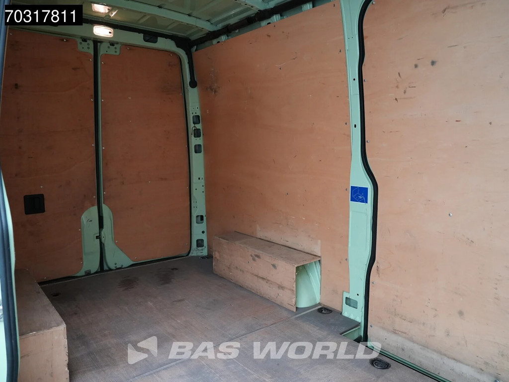 Mercedes-Benz Sprinter 319 CDI 3.0L V6 Automaat 2x Schuifdeur L2H2 190PK Trekhaak Navi Airco Cruise MBUX CarPlay Euro6 L2 Airco Trekhaak Cruise control 12