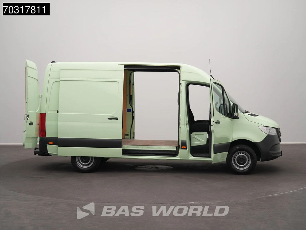 Mercedes-Benz Sprinter 319 CDI 3.0L V6 Automaat 2x Schuifdeur L2H2 190PK Trekhaak Navi Airco Cruise MBUX CarPlay Euro6 L2 Airco Trekhaak Cruise control 3