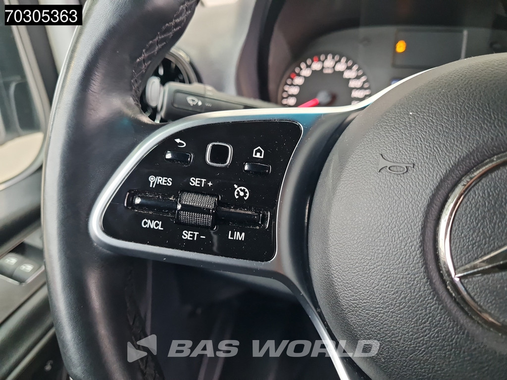 Mercedes-Benz Sprinter 319 CDI Automaat L2H2 Airco Cruise Camera MBUX CarPlay Euro6 L2 Airco Cruise control 17