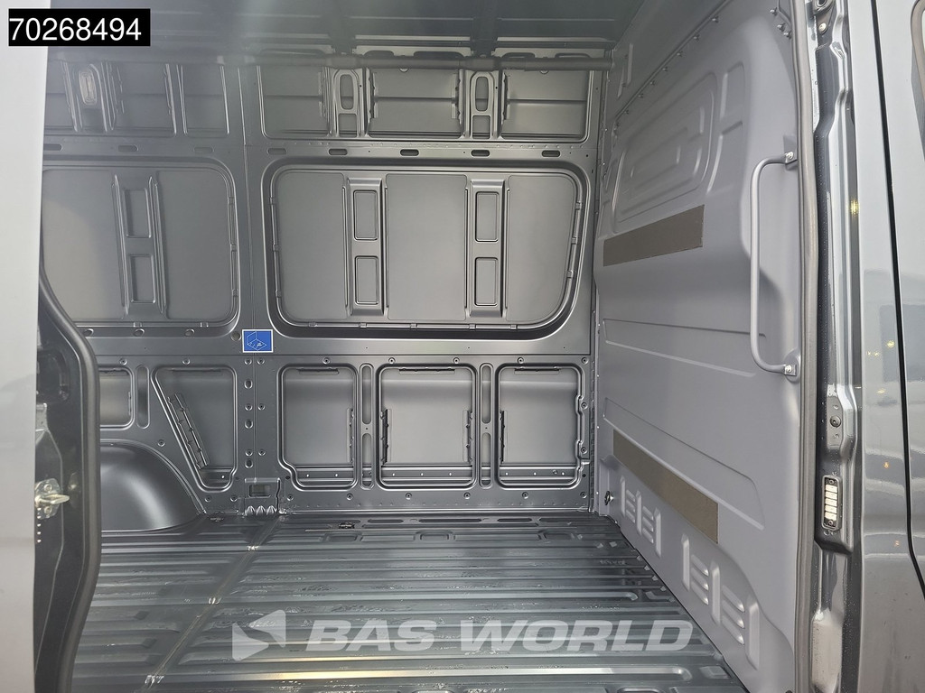 Mercedes-Benz Sprinter 319 CDI Automaat L2H2 model 2025 Camera MBUX LED Airco Cruise 11m3 Airco Cruise control 15