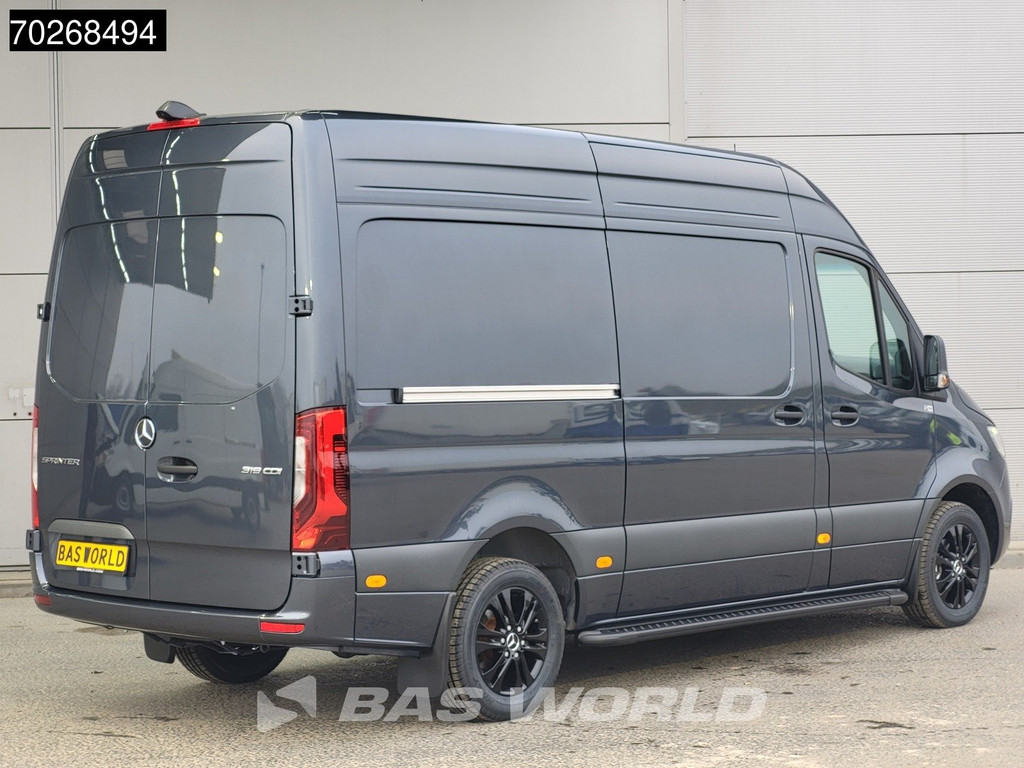 Mercedes-Benz Sprinter 319 CDI Automaat L2H2 model 2025 Camera MBUX LED Airco Cruise 11m3 Airco Cruise control 17